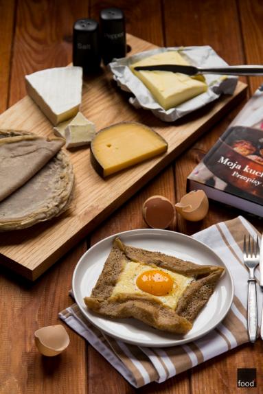 Zdjęcie - Galettes complètes - gryczane naleśniki z szynką, serem i jajkiem sadzonym - Przepisy kulinarne ze zdjęciami