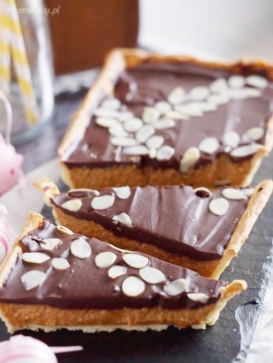 Zdjęcie - Najłatwiejszy mazurek z kajmakiem i czekoladą / Easy dulce de lece and chocolate tart - Przepisy kulinarne ze zdjęciami