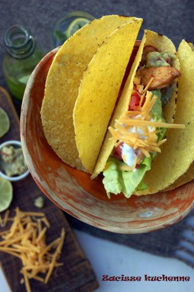 Zdjęcie - Muszle taco z kurczakiem - Przepisy kulinarne ze zdjęciami