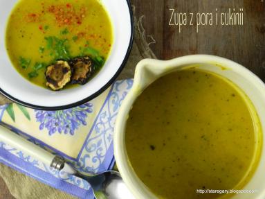 Zdjęcie - Zupa z pora i cukinii - Przepisy kulinarne ze zdjęciami