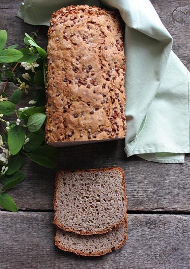 Zdjęcie - Chleb pszenno-gryczany na zakwasie z kaszą - Przepisy kulinarne ze zdjęciami