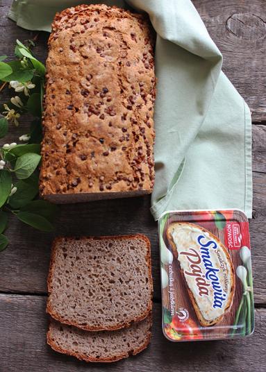 Zdjęcie - Chleb pszenno-gryczany na zakwasie z kaszą - Przepisy kulinarne ze zdjęciami