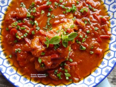 Zdjęcie - Dorsz w paprykowo - pomidorowym sosie - dietetycznie - Przepisy kulinarne ze zdjęciami