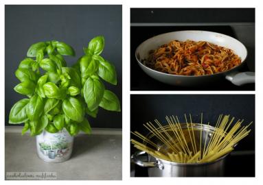 Zdjęcie - Spaghetti Napoli - Przepisy kulinarne ze zdjęciami