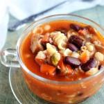 Zdjęcie - Zupa z fasolą i mięsem mielonym - Przepisy kulinarne ze zdjęciami
