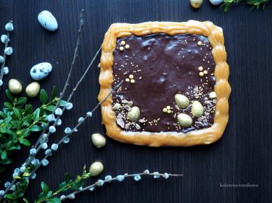 Zdjęcie - Mazurek czekoladowy z masą krówkową - Przepisy kulinarne ze zdjęciami