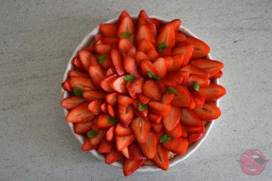 Zdjęcie - Tarta truskawkowa - Przepisy kulinarne ze zdjęciami