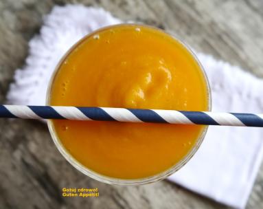 Zdjęcie - Koktajl marchewkowo-ananasowy - Przepisy kulinarne ze zdjęciami