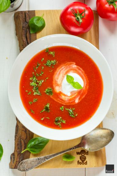 Zdjęcie - Zupa krem z pieczonych pomidorów malinowych - Przepisy kulinarne ze zdjęciami