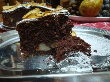 Zdjęcie - Ciasto czekoladowe z gruszka - Przepisy kulinarne ze zdjęciami