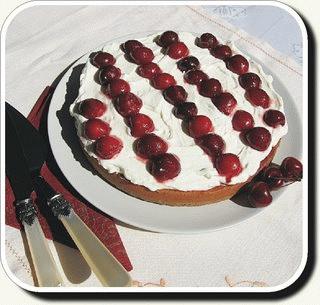 Zdjęcie - Ciasto z czereśniami i kremem mascarpone - Przepisy kulinarne ze zdjęciami