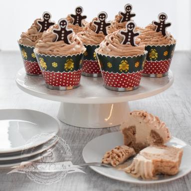 Zdjęcie - Piernikowe muffinki z kremem cynamonowym - Przepisy kulinarne ze zdjęciami