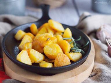 Zdjęcie - Ziemniaki pieczone w gęsim tłuszczu / Roast goose fat potatoes - Przepisy kulinarne ze zdjęciami