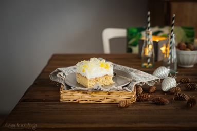 Zdjęcie - Ciasto z ananasem i galaretką - Przepisy kulinarne ze zdjęciami
