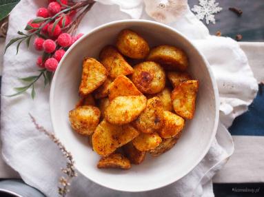 Zdjęcie - Pieczone ziemniaki z wędzoną papryką/ Paprika roasted potatoes - Przepisy kulinarne ze zdjęciami