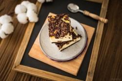 Zdjęcie - Sernik królewski – niezawodny przepis na sernik na kakaowym kruchym spodzie - Przepisy kulinarne ze zdjęciami