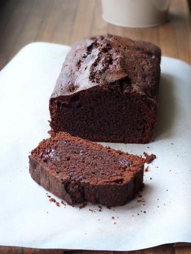 Zdjęcie - czekoladowe ciasto z wiśniami dla NieAlergika - Przepisy kulinarne ze zdjęciami