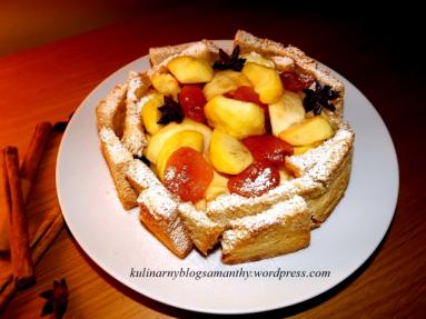 Zdjęcie - Jabłka z morelą w chlebie - Przepisy kulinarne ze zdjęciami