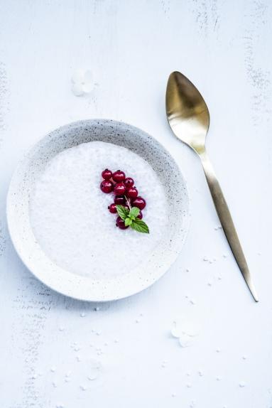 Zdjęcie - Pudding z tapioką na mleku migdałowym - Przepisy kulinarne ze zdjęciami
