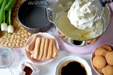 Zdjęcie - Tort bez pieczenia - Przepisy kulinarne ze zdjęciami