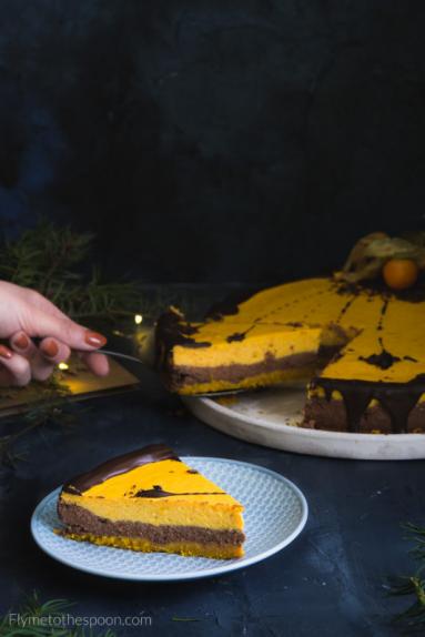 Zdjęcie - Sernik czekoladowo – dyniowy z pieprzem i chilli - Przepisy kulinarne ze zdjęciami