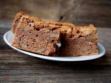 Zdjęcie - Najlepsze brownie z orzechami - Przepisy kulinarne ze zdjęciami