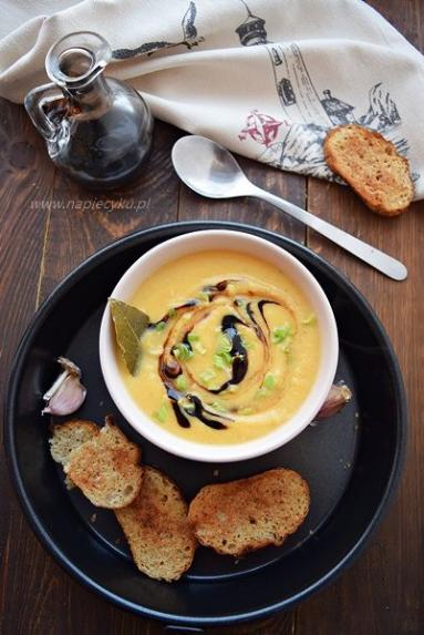 Zdjęcie - Szybka i pożywna zupa z warzywami - Przepisy kulinarne ze zdjęciami
