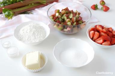 Zdjęcie - Ciasto drożdżowe - Przepisy kulinarne ze zdjęciami