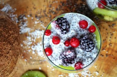 Zdjęcie - Pudding z chia na mleku kokosowym - Przepisy kulinarne ze zdjęciami