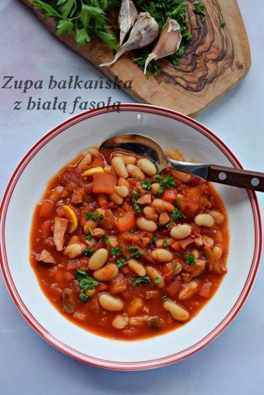 Zdjęcie - Bałkańska zupa z fasolką – przepis - Przepisy kulinarne ze zdjęciami
