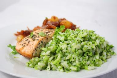 Zdjęcie - Ryż z brokułami - Przepisy kulinarne ze zdjęciami