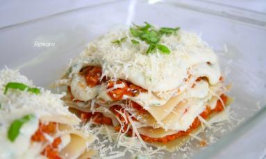 Zdjęcie - Lasagne z czerwoną soczewicą - Przepisy kulinarne ze zdjęciami
