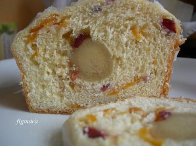 Zdjęcie - Ciasto drożdżowe z masą marcepanową - Przepisy kulinarne ze zdjęciami