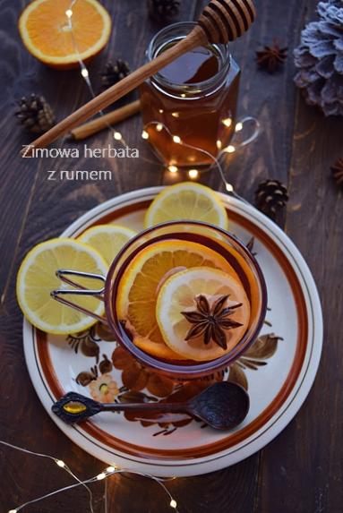 Zdjęcie - Zimowa herbata z rumem - Przepisy kulinarne ze zdjęciami