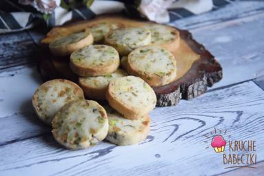 Zdjęcie - Ciasteczka z pistacjami - Przepisy kulinarne ze zdjęciami