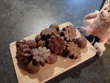 Zdjęcie - Domowe czekoladki - Przepisy kulinarne ze zdjęciami