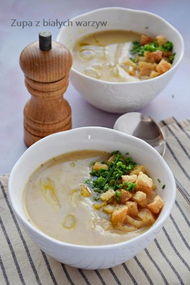 Zdjęcie - Zupa - krem z białych warzyw - Napiecyku - Przepisy kulinarne ze zdjęciami