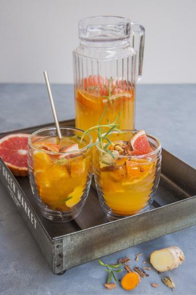 Zdjęcie - Lemoniada na gorąco z sokiem rokitnika - Przepisy kulinarne ze zdjęciami