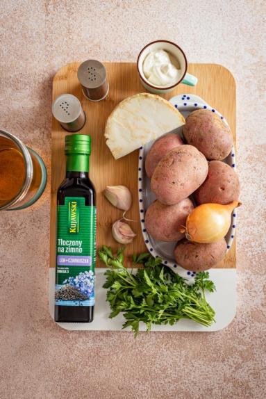 Zdjęcie - Zupa krem z ziemniaków z czarnuszką - Przepisy kulinarne ze zdjęciami