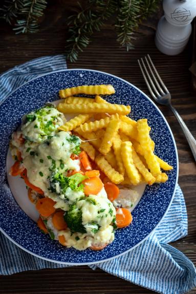 Zdjęcie - Zapiekana ryba z marchewką - Przepisy kulinarne ze zdjęciami