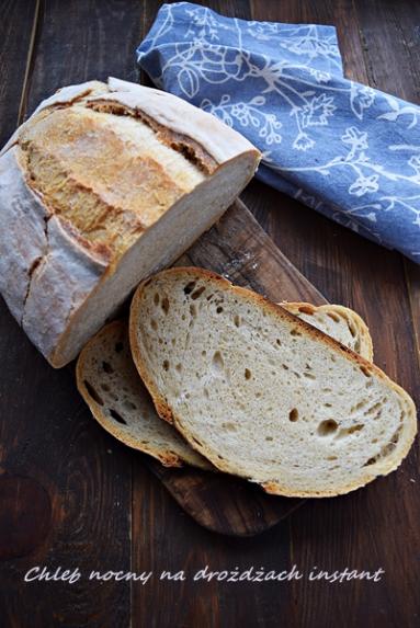 Zdjęcie - Nocny chleb na drożdżach instant - Napiecyku - Przepisy kulinarne ze zdjęciami