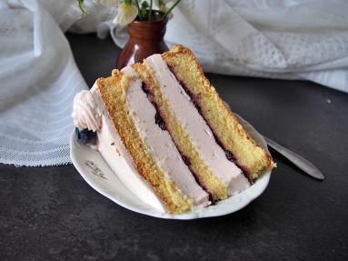 Zdjęcie - Bardzo prosty tort śmietankowy - Przepisy kulinarne ze zdjęciami