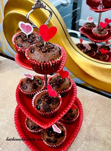 Zdjęcie - Muffinki z czekoladowymi kropelkami - Przepisy kulinarne ze zdjęciami