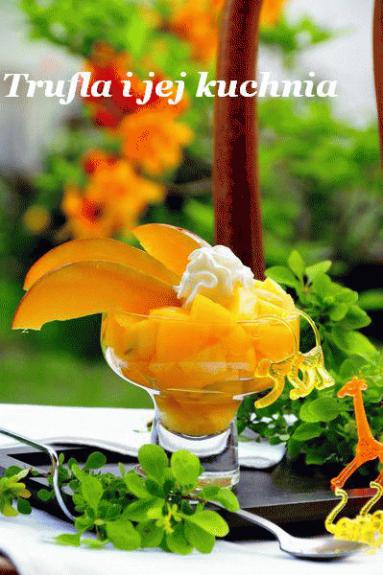 Zdjęcie - Deser z  mango  - Przepisy kulinarne ze zdjęciami