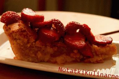 Zdjęcie - Weekendowa cukiernia - tarta z truskawkami - Przepisy kulinarne ze zdjęciami