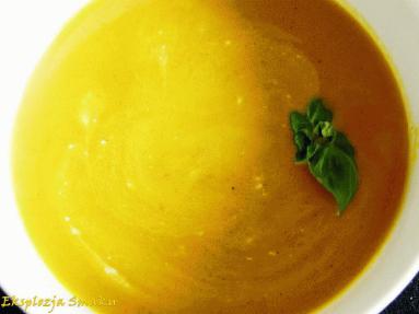 Zdjęcie - Korzenna zupa  marchewkowa  - Przepisy kulinarne ze zdjęciami