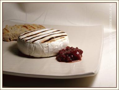 Zdjęcie - Grillowany camembert  - Przepisy kulinarne ze zdjęciami
