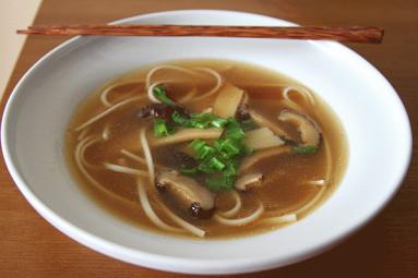 Zdjęcie - Chińska  zupka  - Przepisy kulinarne ze zdjęciami