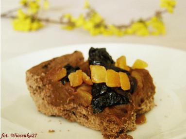 Zdjęcie - Mazurek czekoladowy z suszonymi  owocami  - Przepisy kulinarne ze zdjęciami
