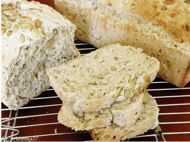 Zdjęcie - Chleb wieloziarnisty z chrupiącą  skórką  - Przepisy kulinarne ze zdjęciami